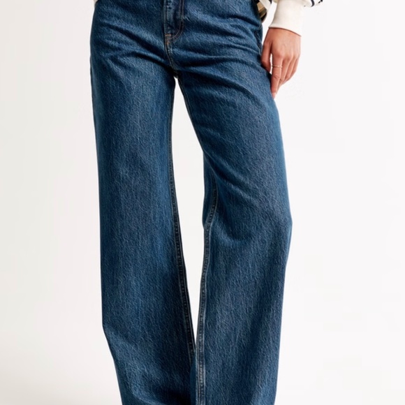 NEW Abercrombie Size 30 L High Rise Loose Jean - Picture 2 of 9
